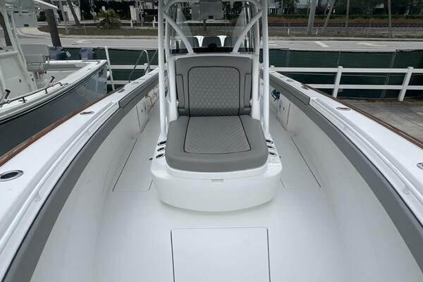 Valhalla 33 JUST ONE MORE - Forward Seating