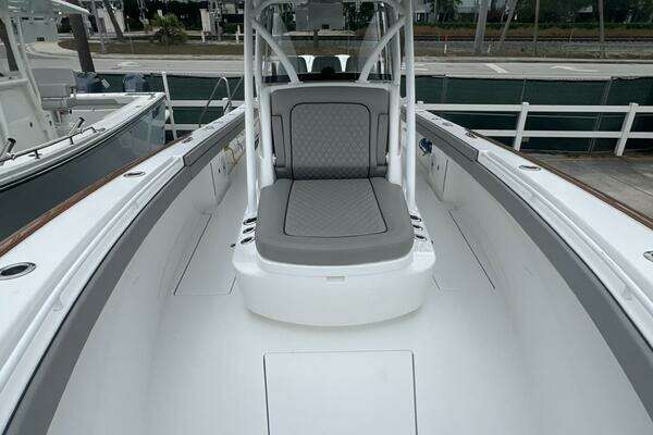 Valhalla Boatworks V-33 Yacht For Sale