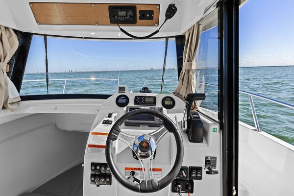 26ft Jeanneau Yacht For Sale