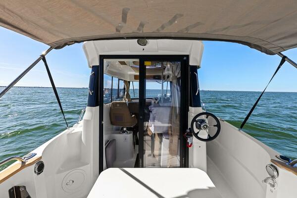 26ft Jeanneau Yacht For Sale