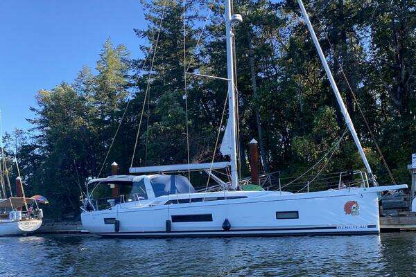 47' Beneteau
