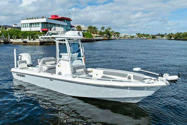 24-ft-Everglades-2023-243 Center Console- Ft. Lauderdale Florida United States  yacht for sale