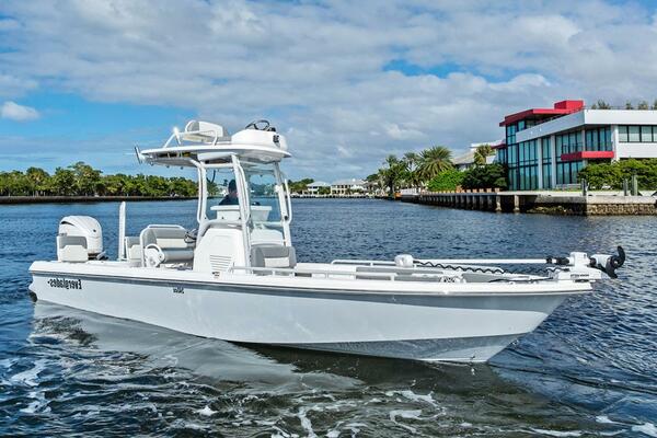 24ft Everglades Yacht For Sale