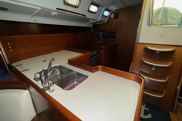 Kaleidoscope 47ft Beneteau Yacht For Sale
