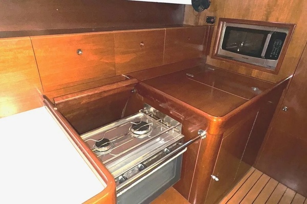 Kaleidoscope 47ft Beneteau Yacht For Sale