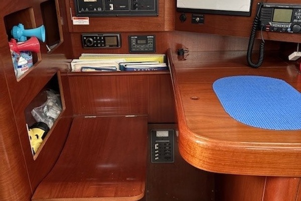 Kaleidoscope 47ft Beneteau Yacht For Sale