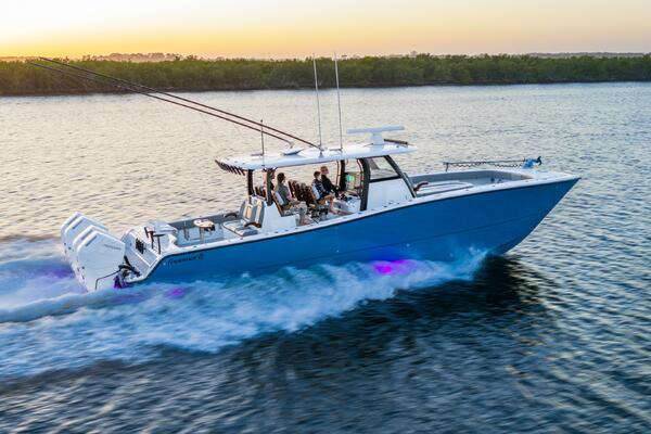 43ft Freeman Yacht For Sale