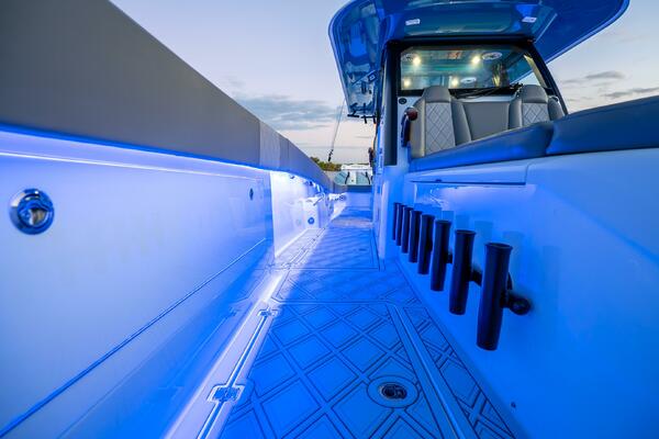 43ft Freeman Yacht For Sale