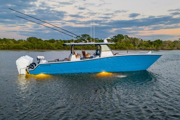 43ft Freeman Yacht For Sale