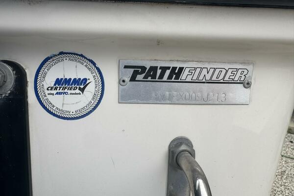 22ft Pathfinder Yacht For Sale