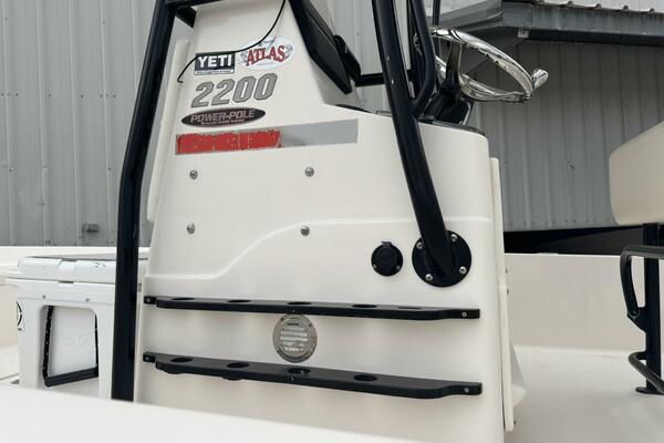 22ft Pathfinder Yacht For Sale