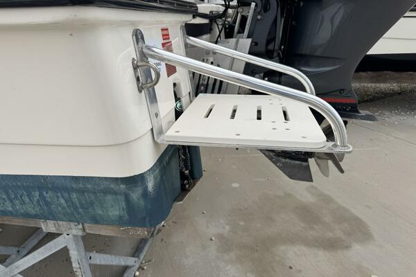 22ft Pathfinder Yacht For Sale