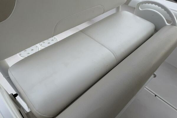 23ft Everglades Yacht For Sale