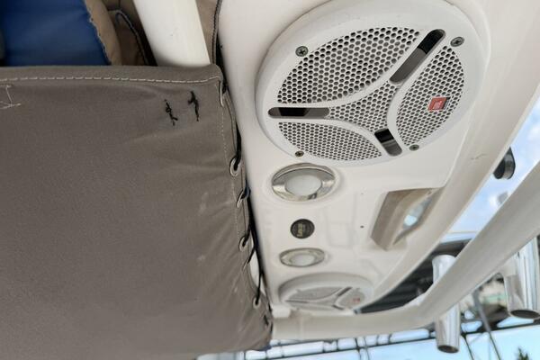 23ft Everglades Yacht For Sale