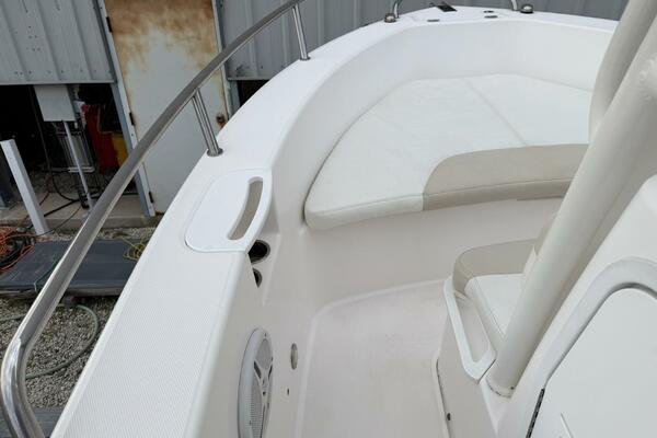 23ft Everglades Yacht For Sale