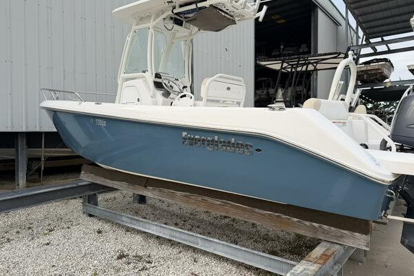 23ft Everglades Yacht For Sale