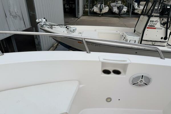 23ft Everglades Yacht For Sale