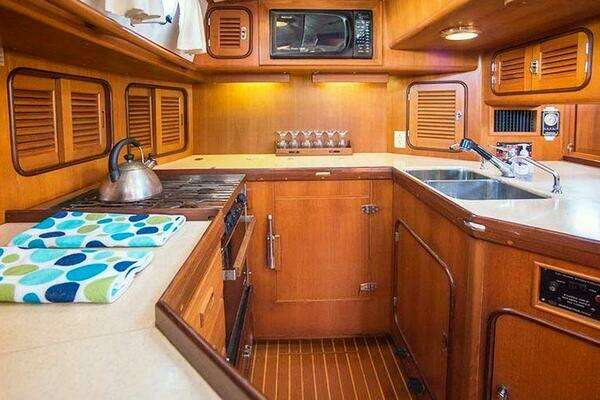 Passport 456 Yacht For Sale