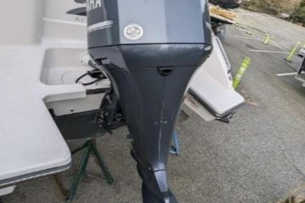 23ft Pursuit Yacht For Sale