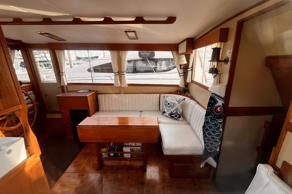 Grand Banks 36 Yacht For Sale