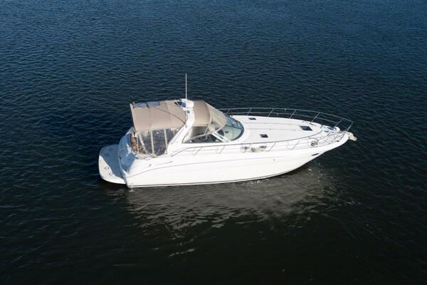38ft Sea Ray Yacht For Sale