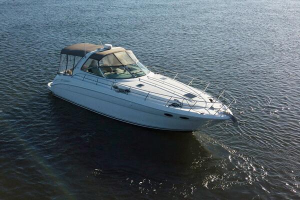 38ft Sea Ray Yacht For Sale