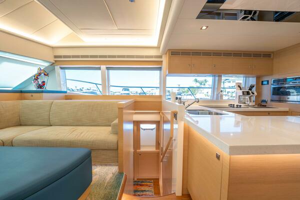 Sea Dreamz 52ft Horizon Yacht For Sale
