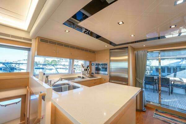 Horizon PC52 Yacht For Sale