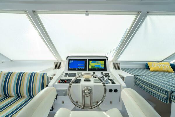 Sea Dreamz 52ft Horizon Yacht For Sale
