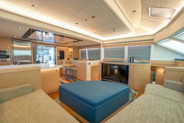 Sea Dreamz 52ft Horizon Yacht For Sale