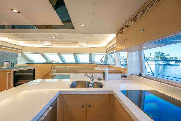 Horizon PC52 Yacht For Sale