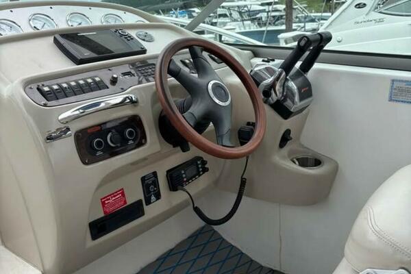 29ft Chaparral Yacht For Sale