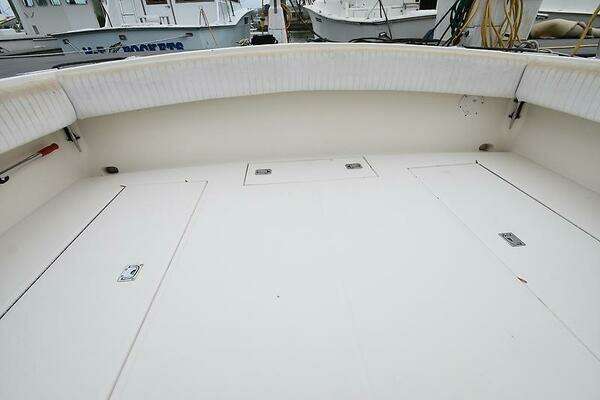 Photo of the 2007 Carolina Classic 28 Express "Fin Hunter"