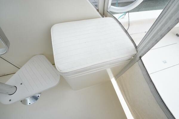 Fin Hunter 28ft Carolina Classic Yacht For Sale