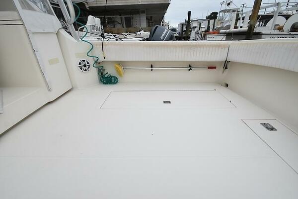 Fin Hunter 28ft Carolina Classic Yacht For Sale