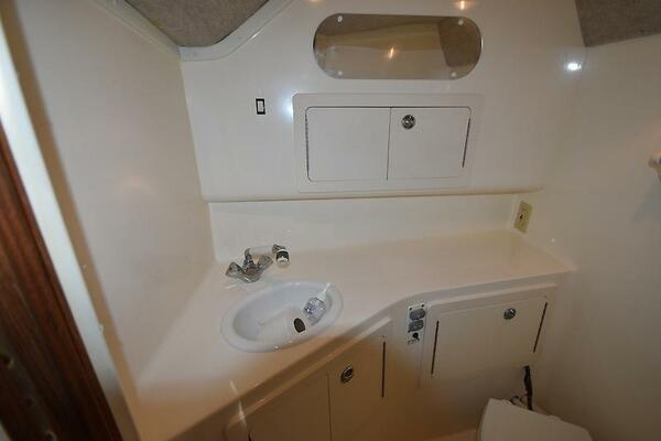 Fin Hunter 28ft Carolina Classic Yacht For Sale