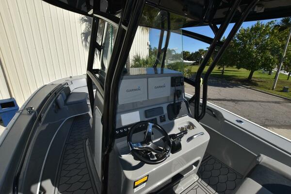 27ft Cape Horn Yacht For Sale