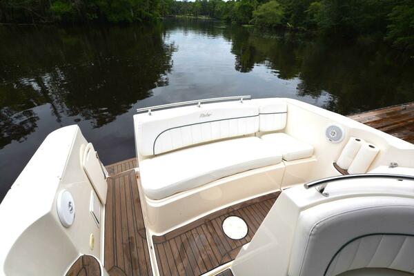 27ft Rinker Yacht For Sale