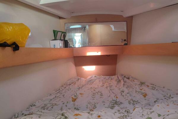 Adventure  40ft Beneteau Yacht For Sale