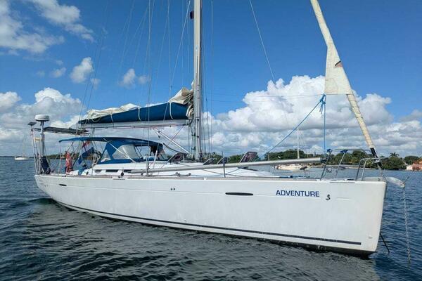 Adventure  40ft Beneteau Yacht For Sale