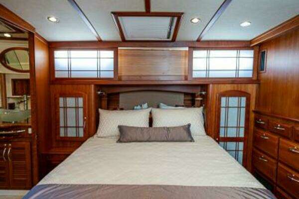 Sabre 48 Salon Express Yacht For Sale