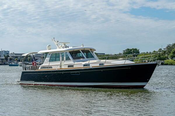 The Captain and the Kid 48ft Sabre Yacht For Sale