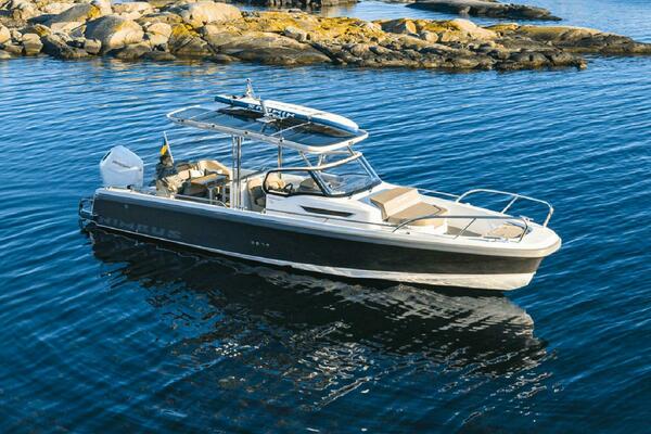 31ft Nimbus Yacht For Sale