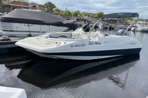 20-ft-Hurricane-2017-SunDeck Sport 202 OB-Sell Away-Myrtle Beach South Carolina United States yacht for sale