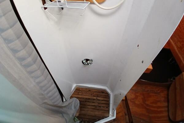 Donna Lee 41ft Islander Yacht For Sale