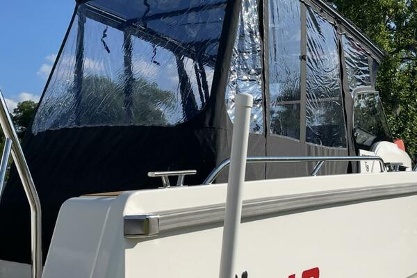 26ft Nimbus Yacht For Sale