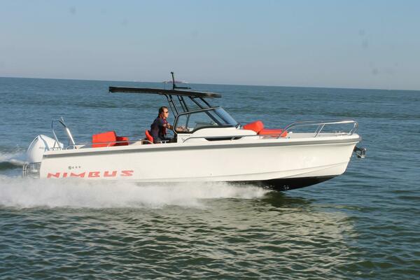 26ft Nimbus Yacht For Sale