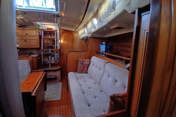 Indigo 38ft Wauquiez Yacht For Sale
