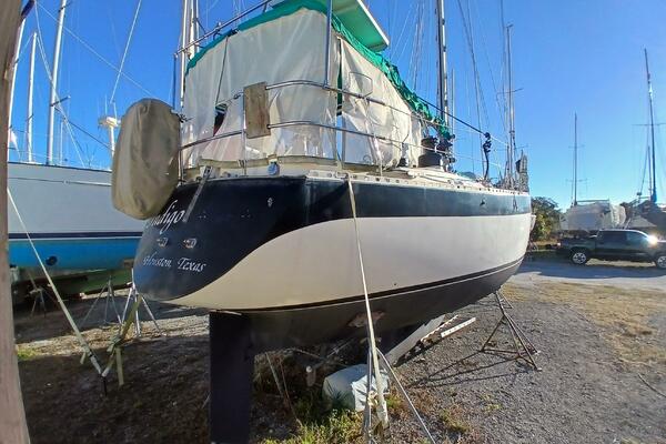 Indigo 38ft Wauquiez Yacht For Sale