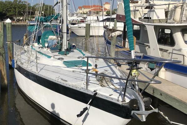 Indigo 38ft Wauquiez Yacht For Sale
